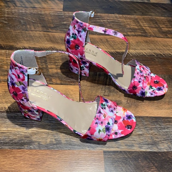 Serra memory foam heels size 9 - Picture 1 of 1